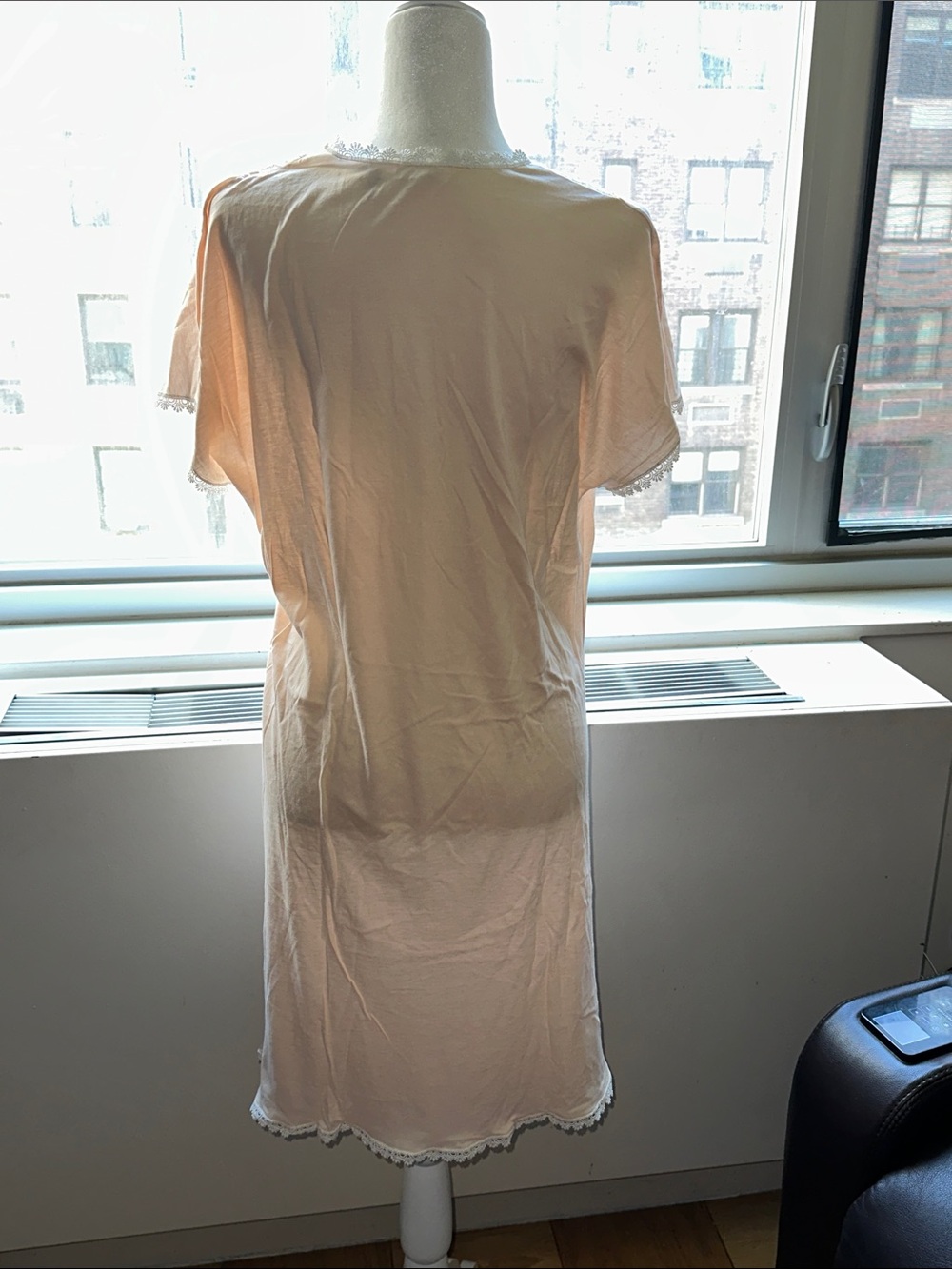 Maria Scotto: Made in Italy Women's Lace-Trim Sleep Chemise in Blush - Picture 5 of 5